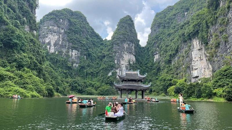 Ninh Binh Day Trip from Hanoi: Is One Day Enough?