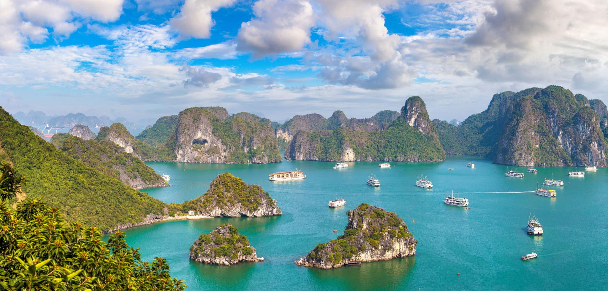 Discover Ancient Capital & Halong Bay Luxury Cruise 2D1N